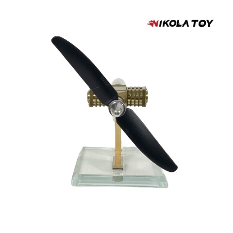 Silnik Stirlinga jako model samolotu. NK-25110