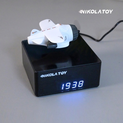 NK-2524 Zegarek cyfrowy z unoszącym się samolotem