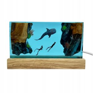 Lampka na biurko LED z żywicy, drewniana podstawa, motyw oceanu, ozdoba
